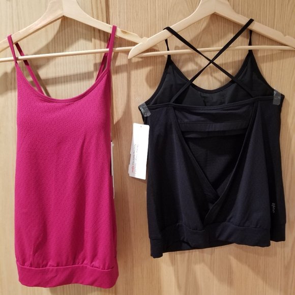 Soft and comfortable Tank activewear - Picture 3 of 3